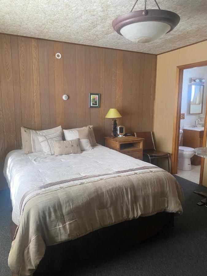 גלנאלן Tolsona Lake Lodge מראה חיצוני תמונה